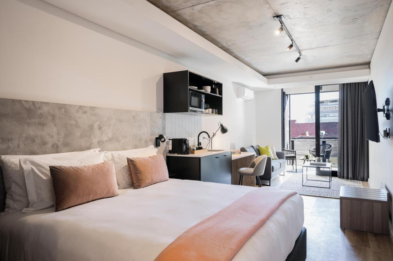 Station House 4*